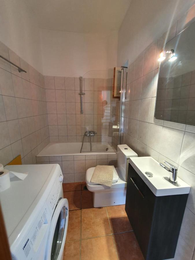 Mani Tower Apartment